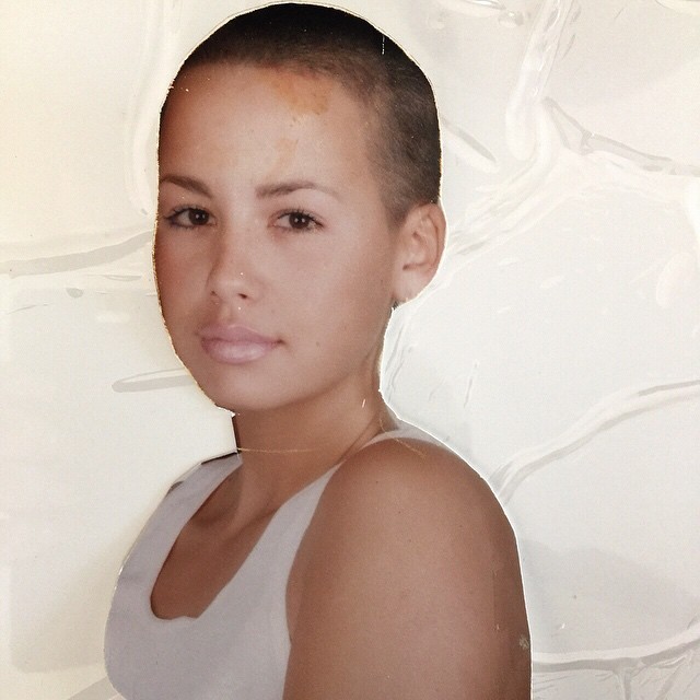   (Amber Rose)  - ,  /  - 24