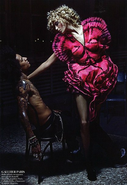 Anja Rubik Photo (  )  /  - 52
