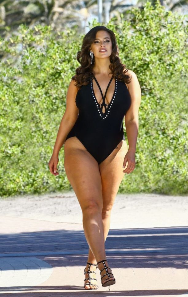   (Ashley Graham)  -  plus size /  - 12