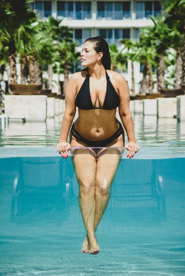   (Ashley Graham)  -  plus size /  - 79