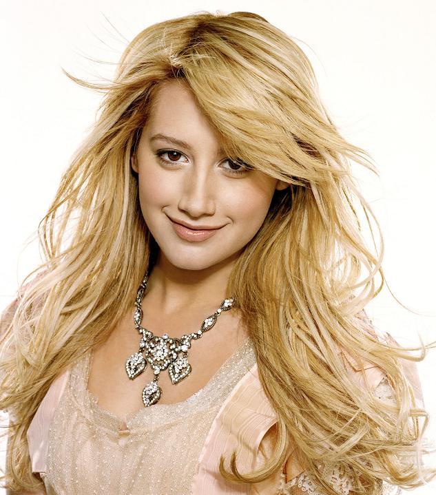 Ashley Tisdale Photo (  )  ,  /  - 25