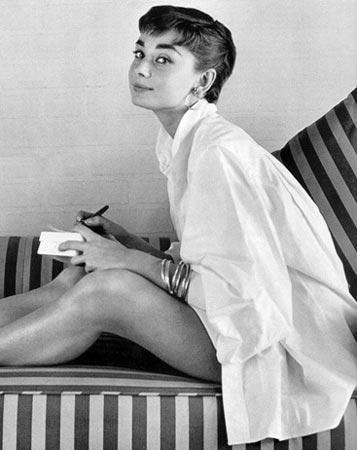 Audrey Hepburn Photo (  )  ,     /  - 6