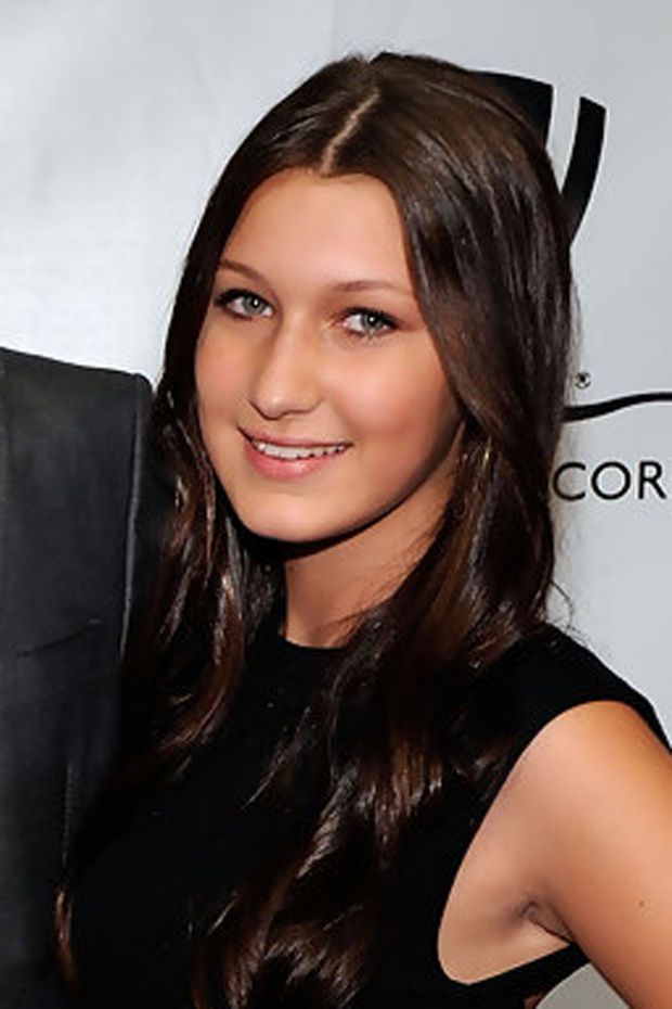   (Bella Hadid)  -  /  - 121