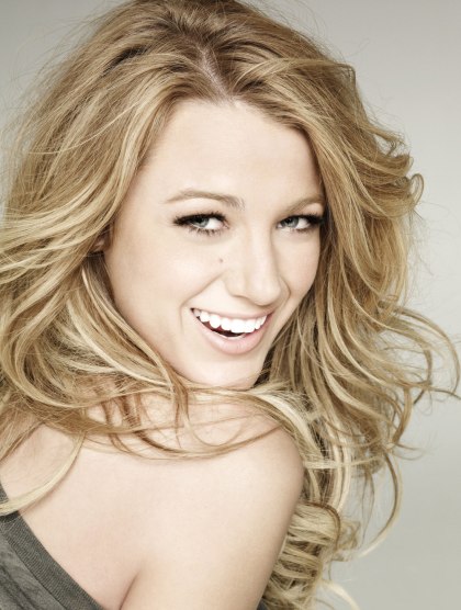 Blake Lively Photo (  )  ,    /  - 54