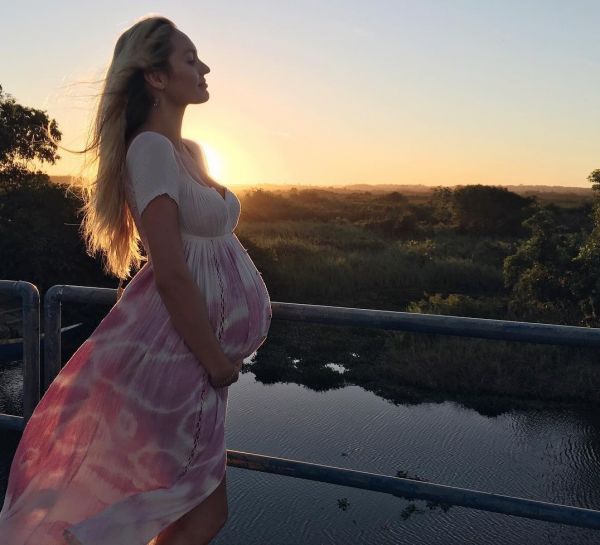   (Candice Swanepoel)  -   /  - 110