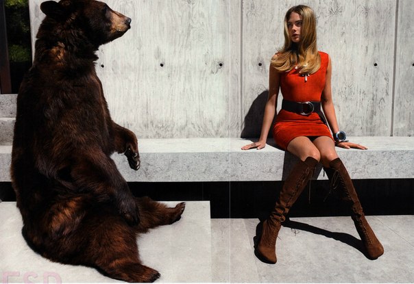 Cara Delevingne Photo (  )   /  - 95