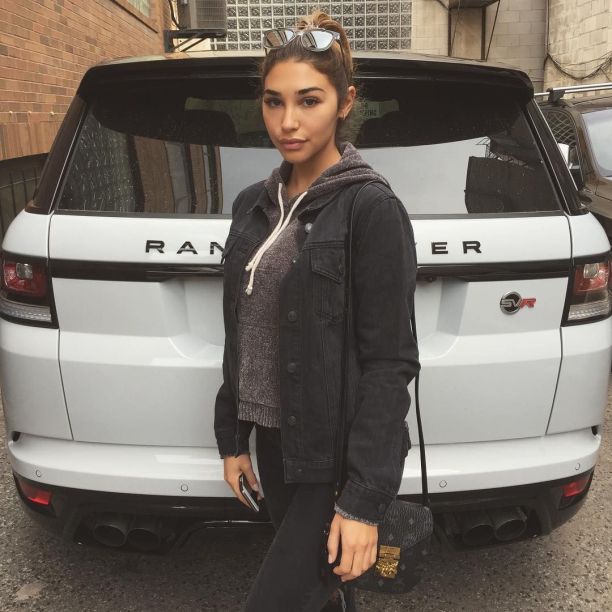   (Chantel Jeffries)  - , ,     /  - 53