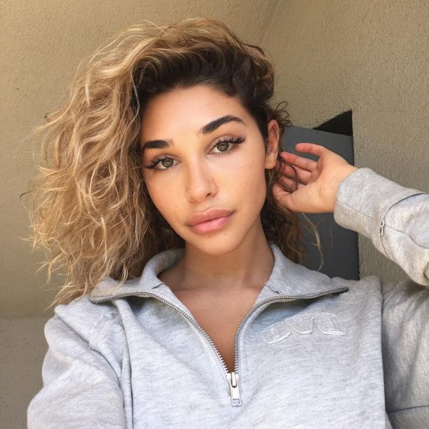   (Chantel Jeffries)  - , ,     /  - 57