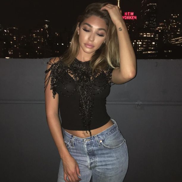   (Chantel Jeffries)  - , ,     /  - 80