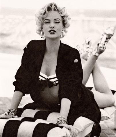   (Charlize Theron)  -  /  - 126