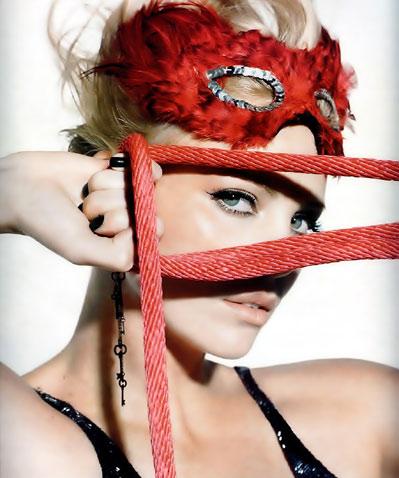   (Charlize Theron)  -  /  - 144