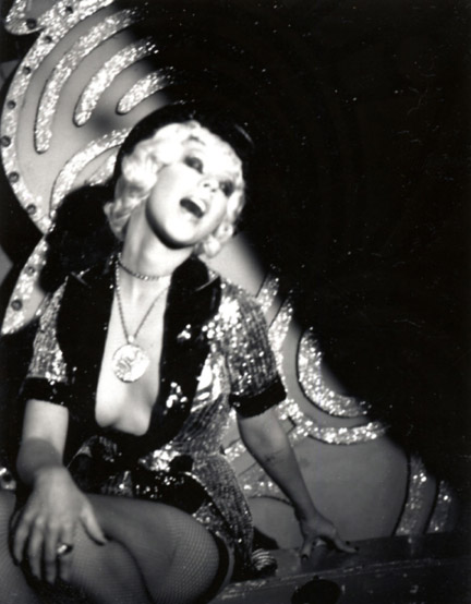 Christina Aguilera Photo (  )   /  - 197
