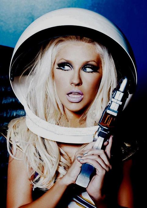 Christina Aguilera Photo (  )   /  - 216
