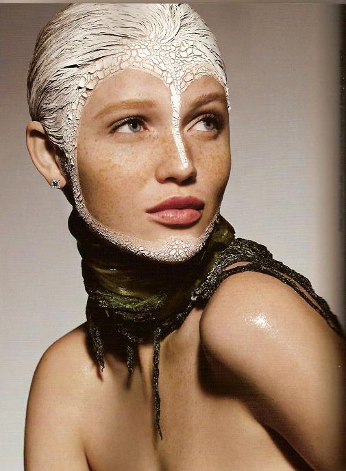 Cintia Dicker Photo (  )   /  - 46