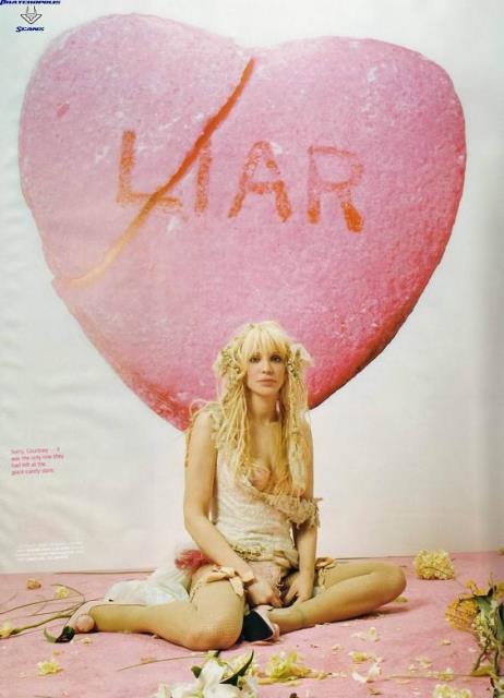 Courtney Love Photo (  )  ,    Nirvana /  - 18