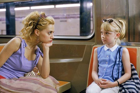 Dakota Fanning Photo (  )    /  - 64