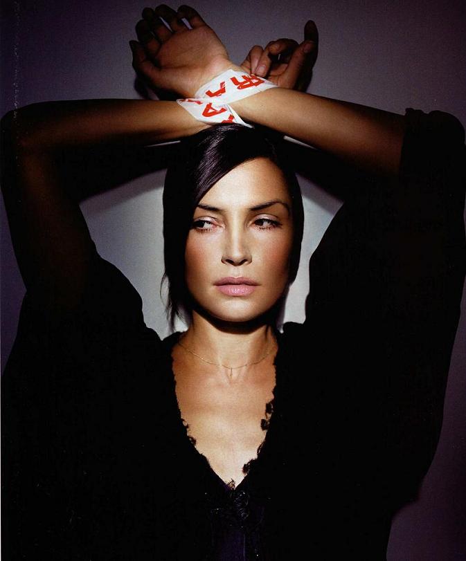 Famke Janssen Photo (  )    /  - 6