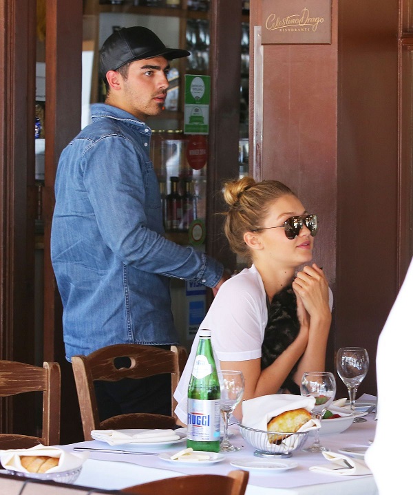 Gigi Hadid Photo (������ ����� ����) ���� ������ �� ���-��������, ���������� / �������� - 86