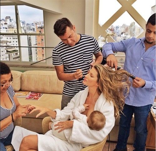 Gisele Bundchen Photo (  )     /  - 49