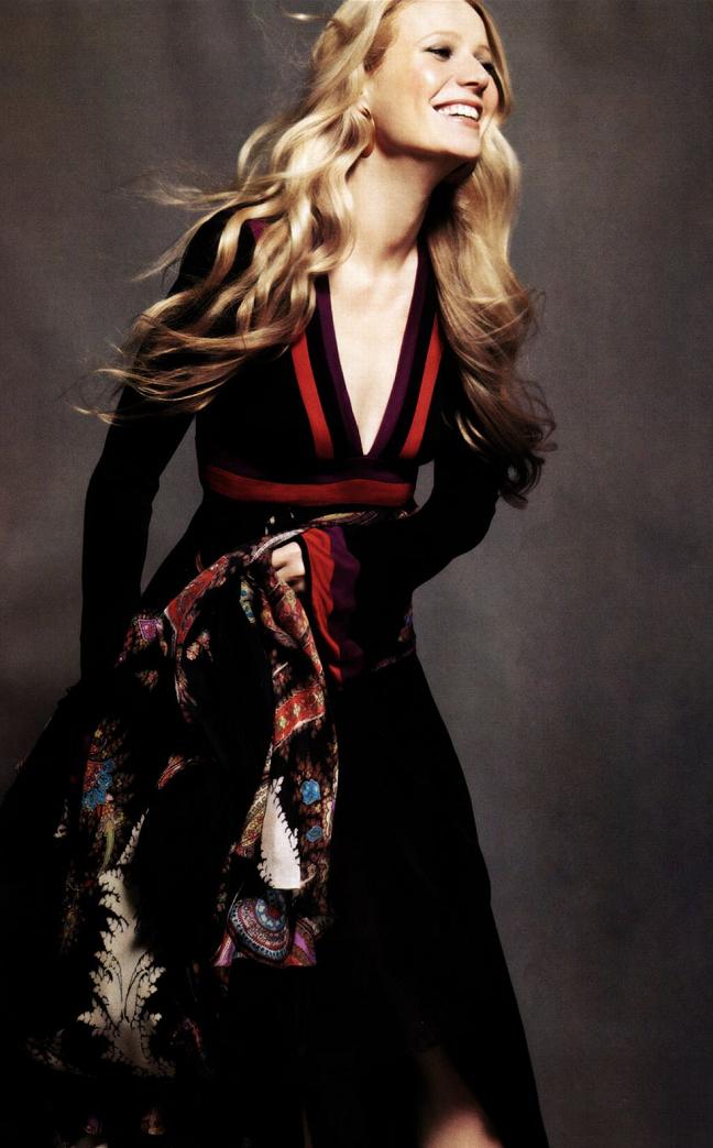 Gwyneth Paltrow Photo (  )   /  - 70