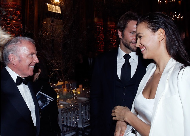  (Irina Shayk)  - ,    /  - 113