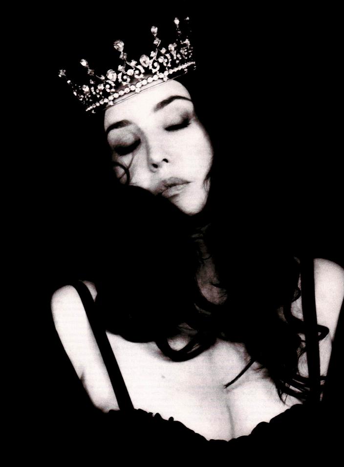 Isabelle Adjani Photo (  )   /  - 7