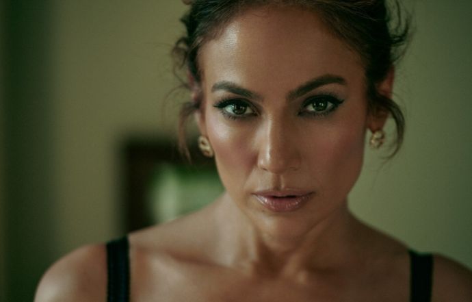   (Jennifer Lopez)  - ,   /  - 13