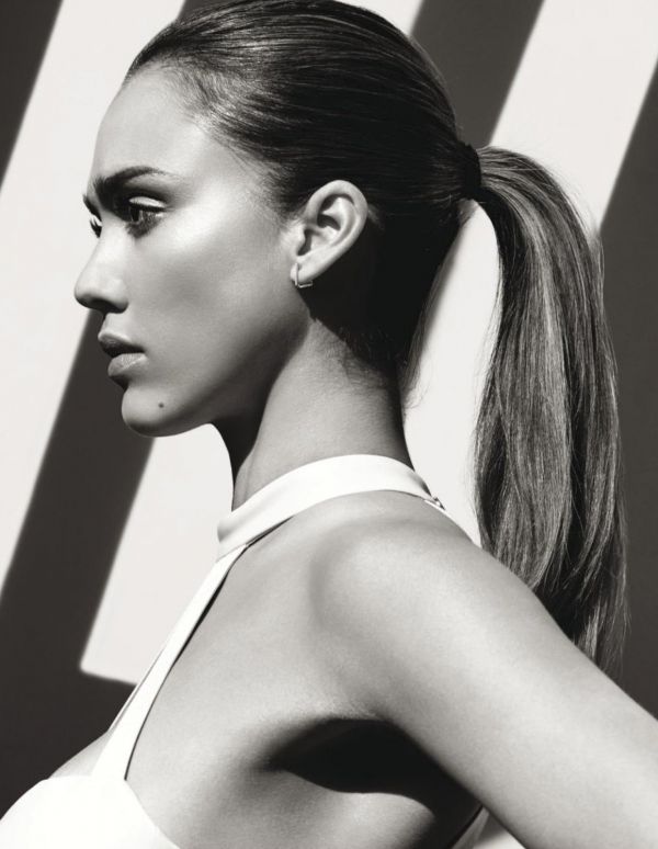 Jessica Alba Photo (  )   /  - 63