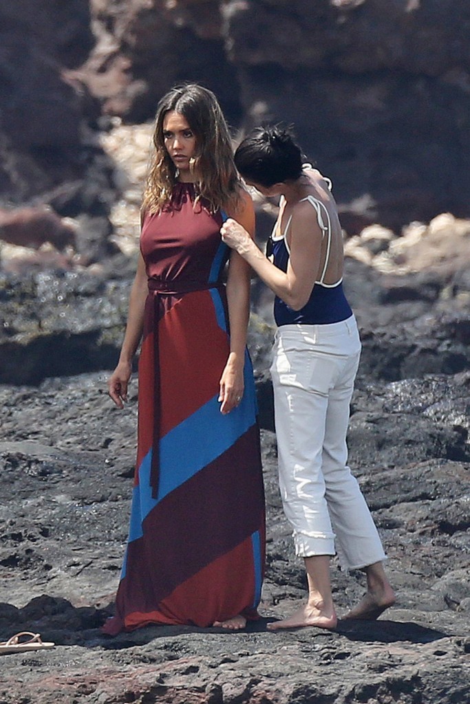 Jessica Alba Photo (  )   /  - 89
