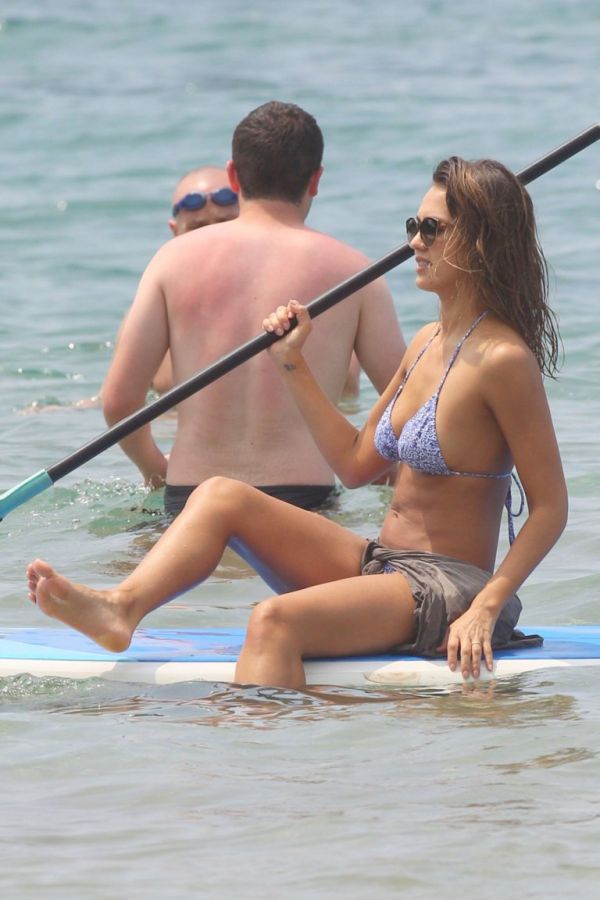 Jessica Alba Photo (  )   /  - 108