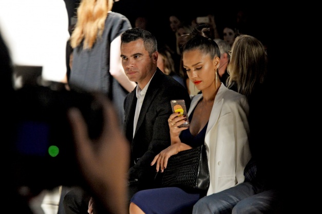 Jessica Alba Photo (  )   /  - 121