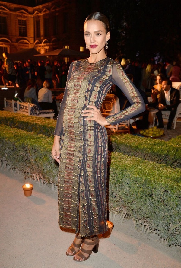 Jessica Alba Photo (  )   /  - 123