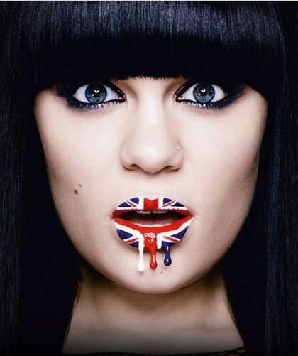 Jessie J Photo (  )   /  - 18