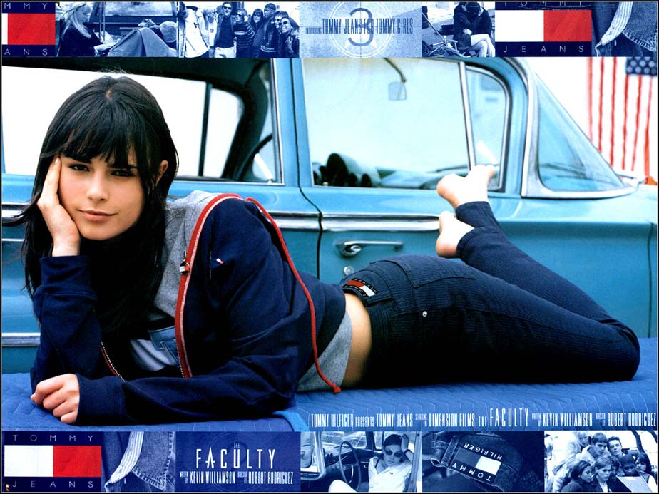 Jordana Brewster Photo (  )  ,  /  - 15