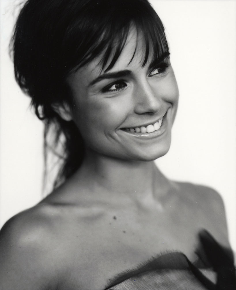 Jordana Brewster Photo (  )  ,  /  - 21