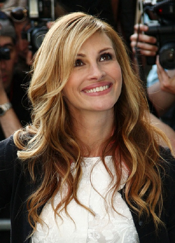 Julia Roberts Photo (  )   /  - 49