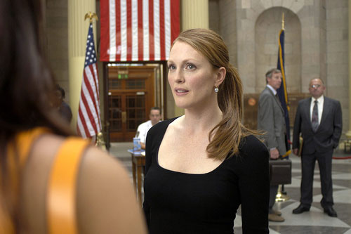 Julianne Moore Photo (  )   /  - 15