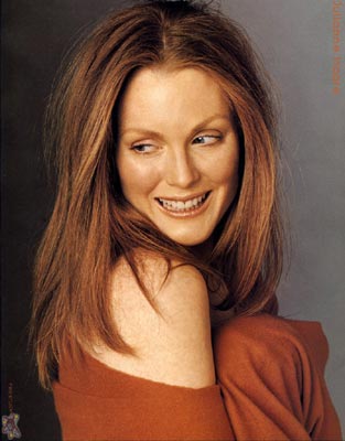 Julianne Moore Photo (  )   /  - 39