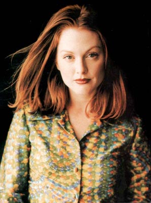 Julianne Moore Photo (  )   /  - 48