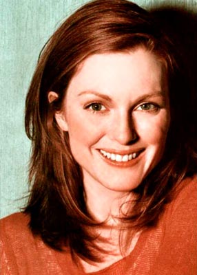 Julianne Moore Photo (  )   /  - 50