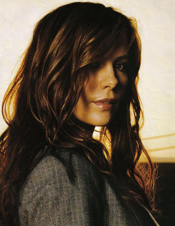 Kate Beckinsale Photo (  )    /  - 77