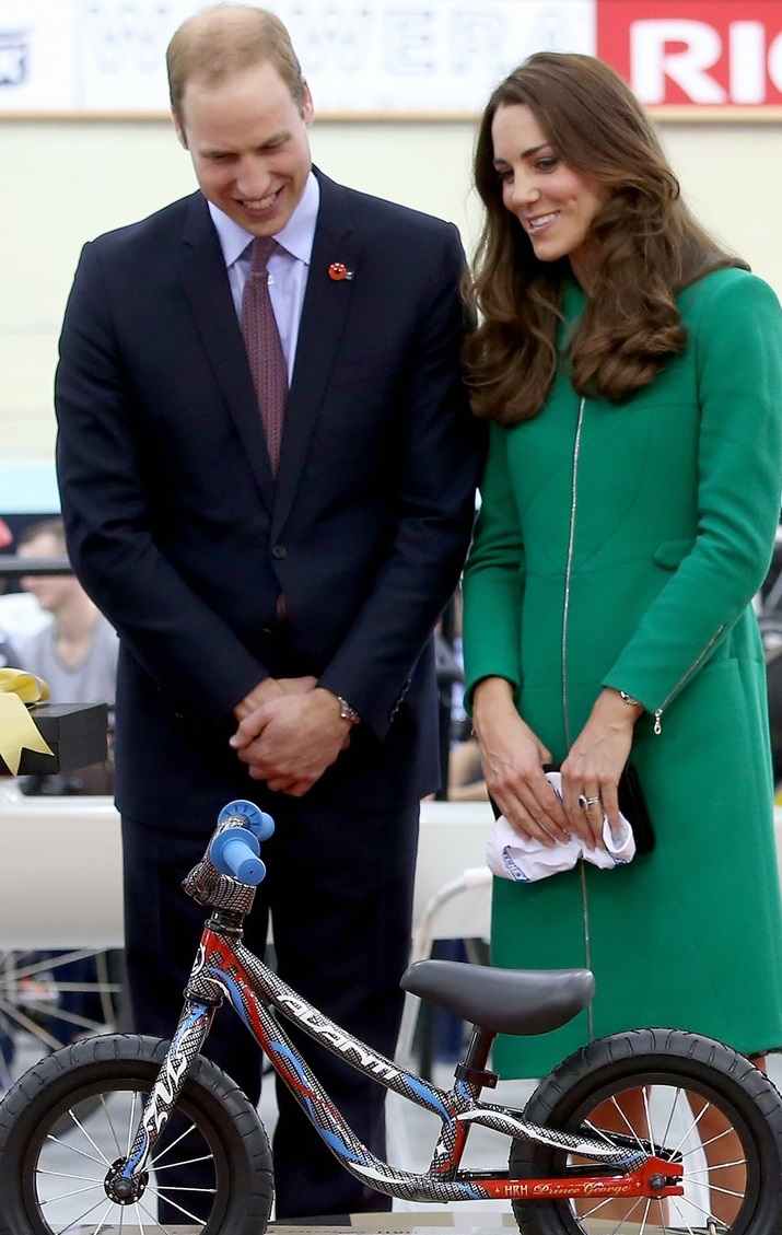 Kate Middleton Photo (  )     /  - 78