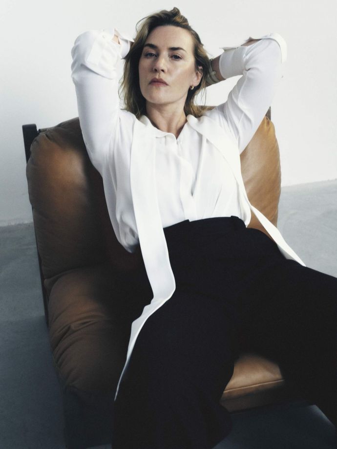 Kate Winslet Photo (  )   /  - 2