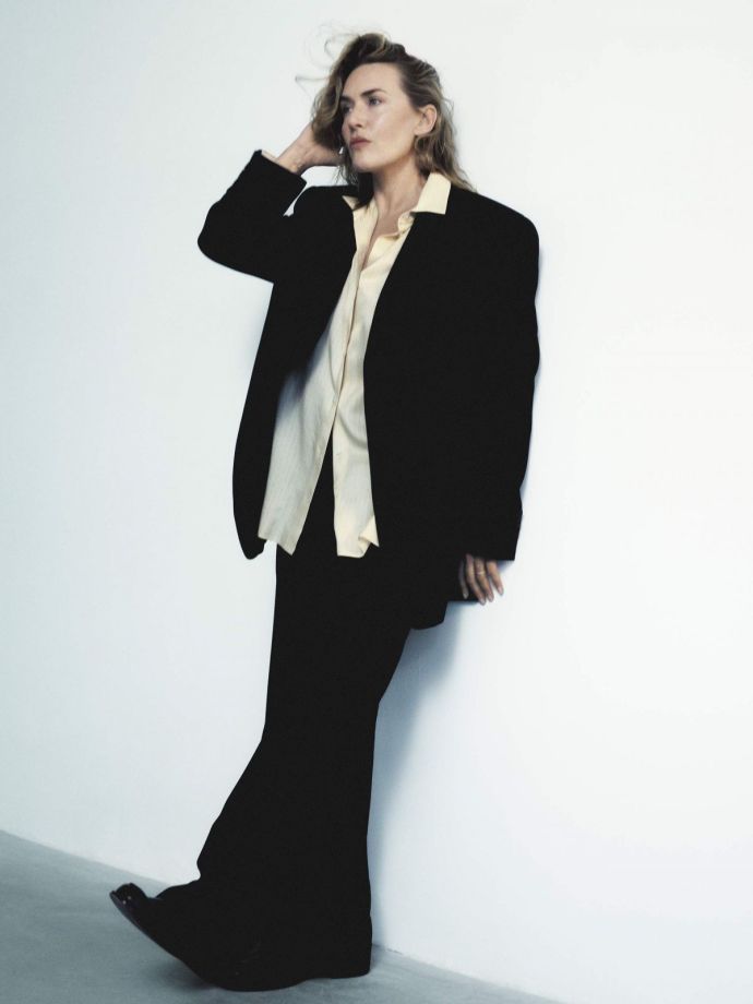 Kate Winslet Photo (  )   /  - 5