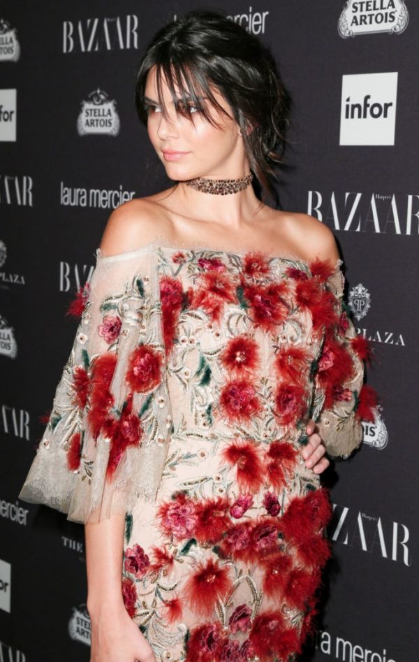 Kendall Jenner Photo (  ) ,   ,   /  - 145