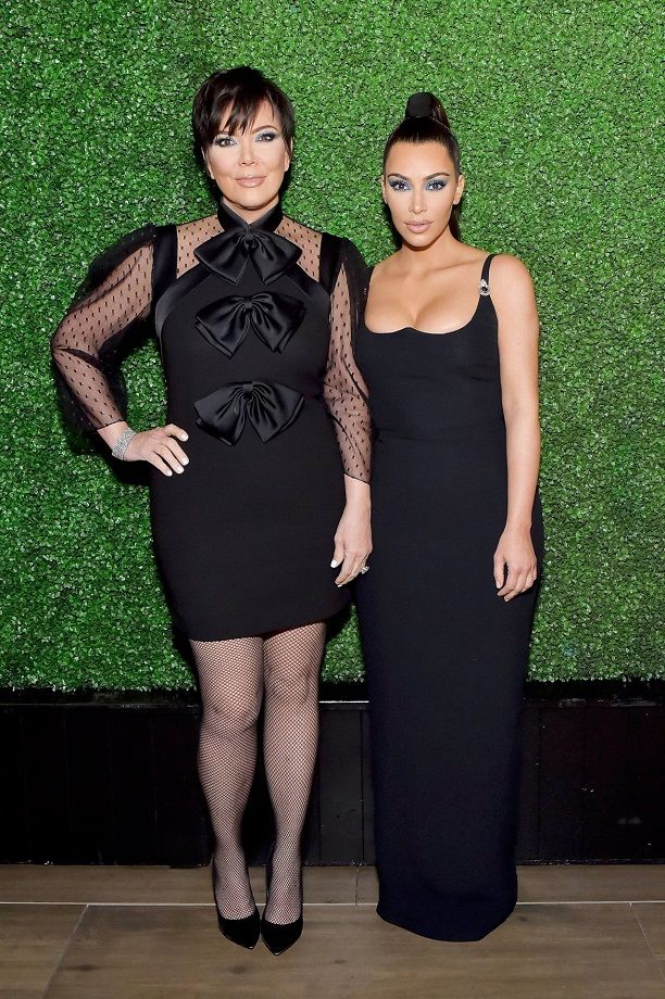   (Kimberly Noel Kardashian/Kim Kardashian)  - , ,  - /  - 54