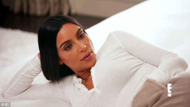   (Kimberly Noel Kardashian/Kim Kardashian)  - , ,  - /  - 148