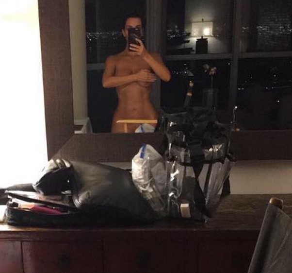   (Kimberly Noel Kardashian/Kim Kardashian)  - , ,  - /  - 241