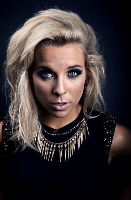 Krista Siegfrids Photo (  )  2013  /  - 8