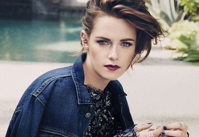   (Kristen Stewart)  -  /  - 40